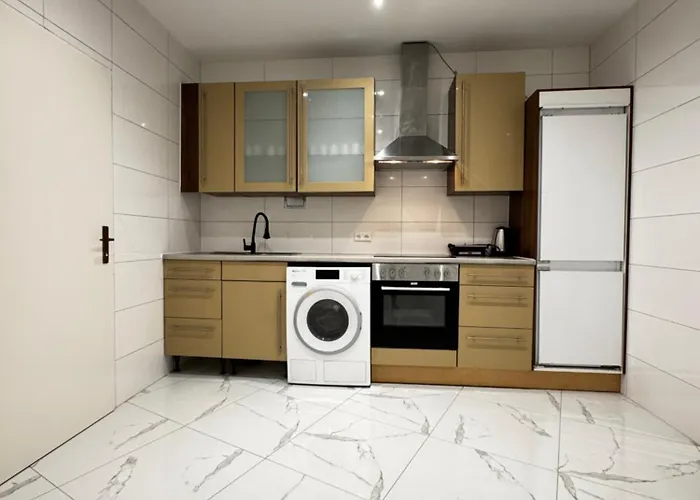 Bright Private In 4br Near Kaufpark Alterlaa * Bécs