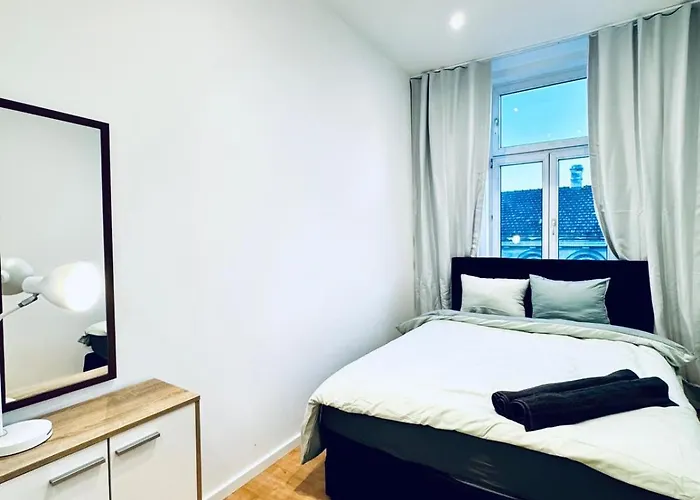Apartman Bright Private In 4br Near Kaufpark Alterlaa