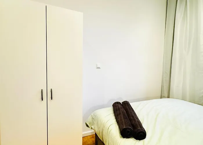Bright Private In 4br Near Kaufpark Alterlaa Apartman *
