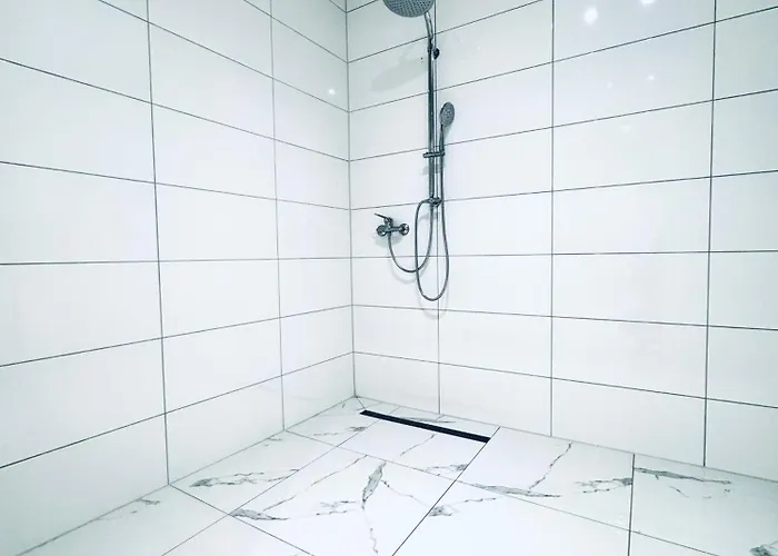 Bright Private In 4br Near Kaufpark Alterlaa *